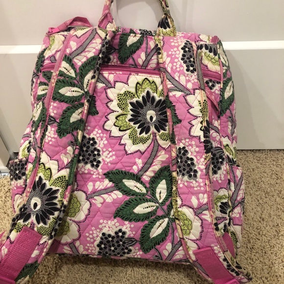 Backpack - Picture 4 of 5